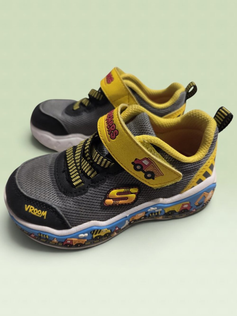 Sketchers Toddler Size 8 Construction Truck Velcro Sneakers